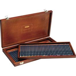 Derwent Watercolour Wooden Box of 72 thumbnail