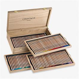 Caran d’Ache Luminance 6901 wooden box set of 100 coloured pencils